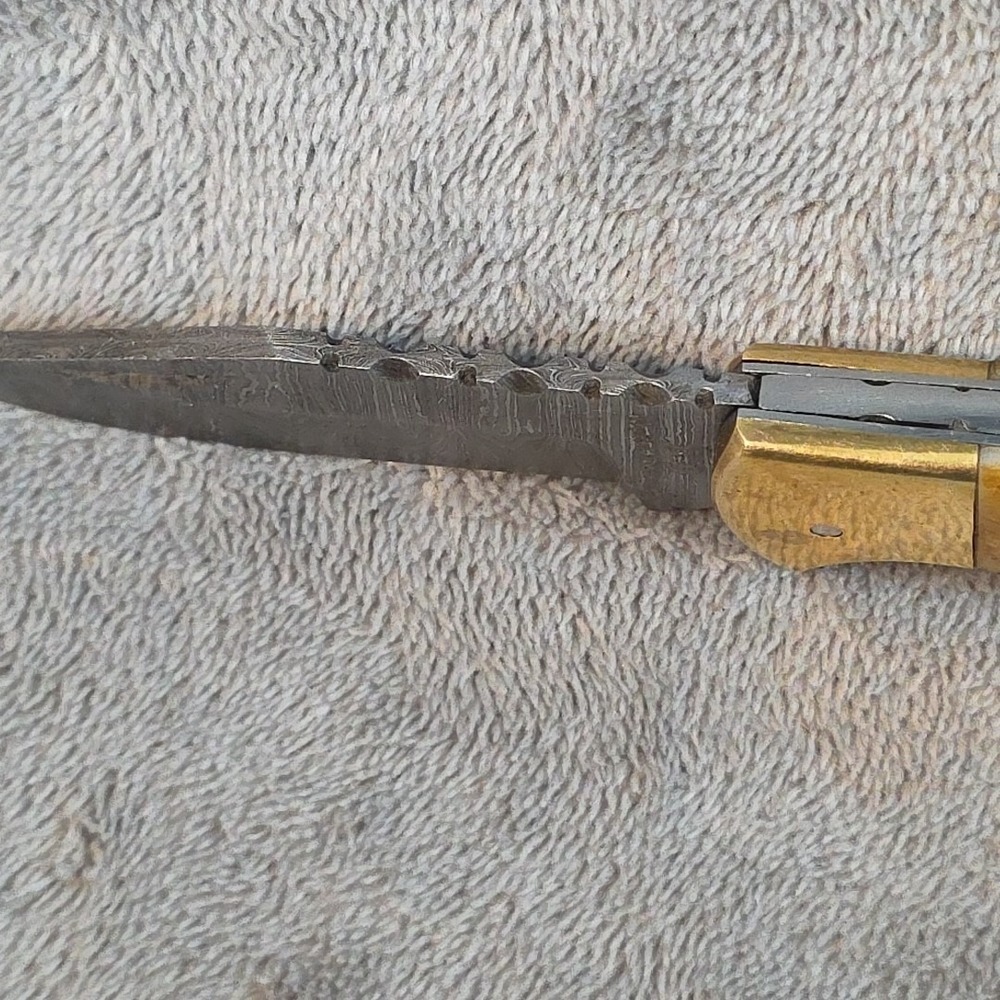 Delta Knives Damascus 3 Inch‎ Drop Point Brass Carved Skull Wings... - Picture 8 of 12
